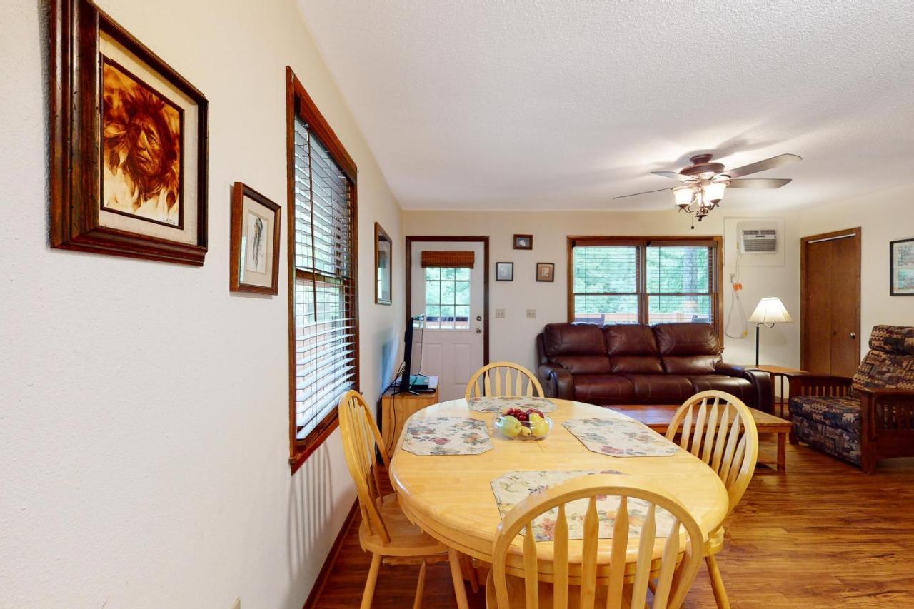 2 Bed 1 Bath Vacation Home In Whittier Esterno foto