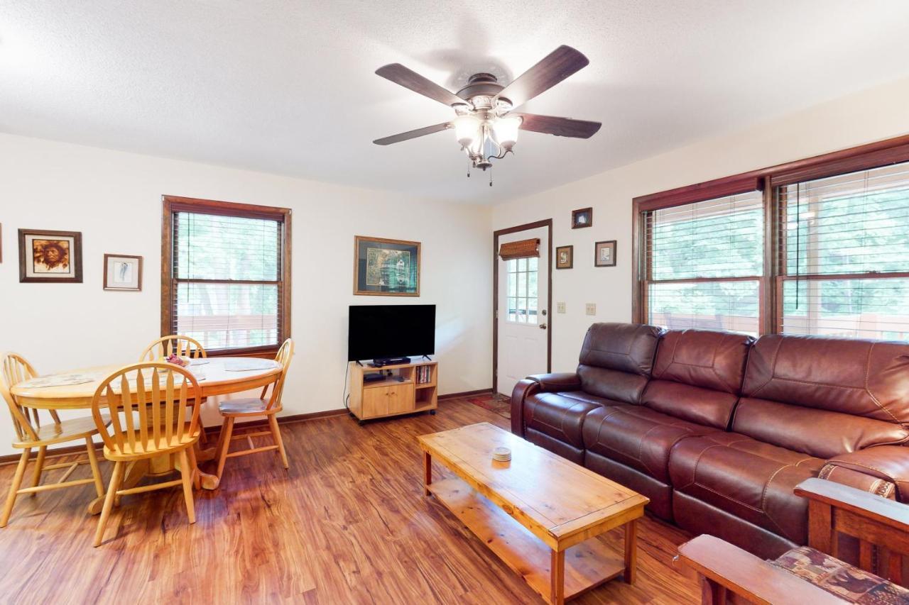 2 Bed 1 Bath Vacation Home In Whittier Esterno foto