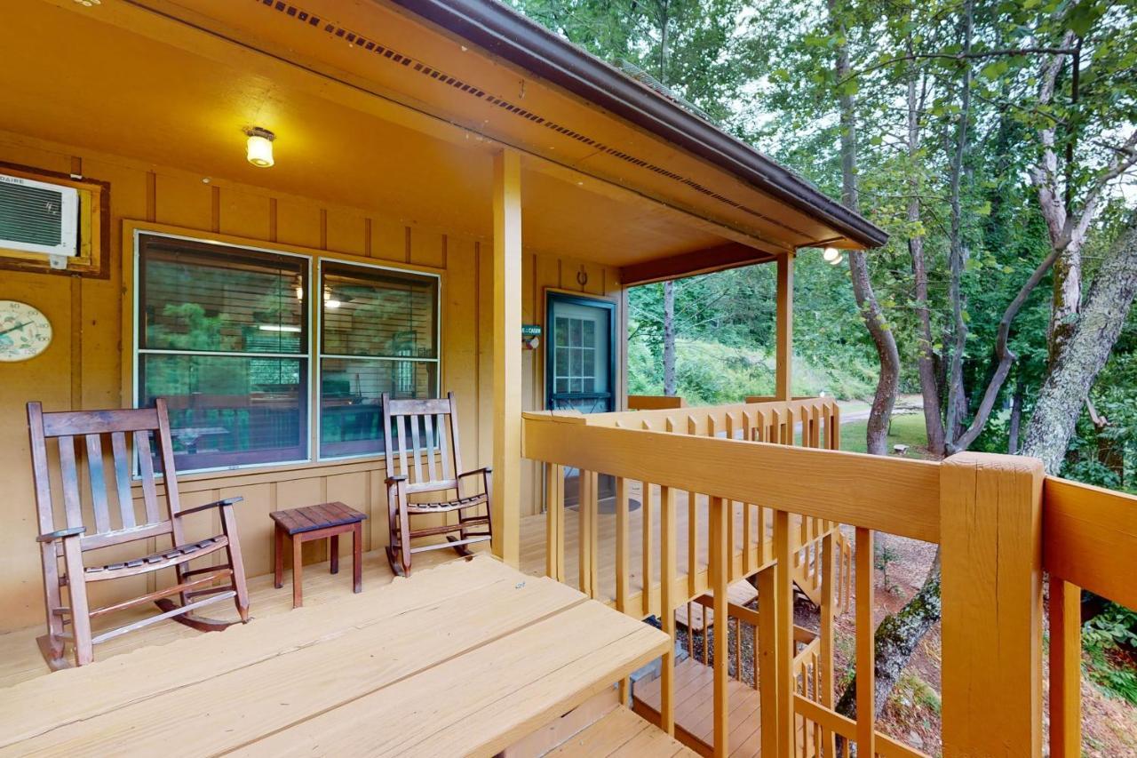 2 Bed 1 Bath Vacation Home In Whittier Esterno foto