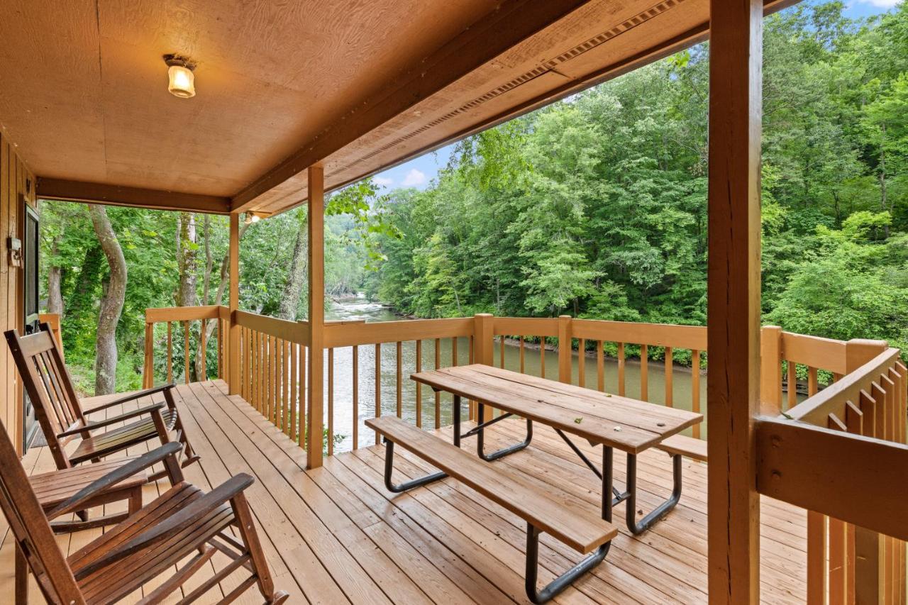 2 Bed 1 Bath Vacation Home In Whittier Esterno foto